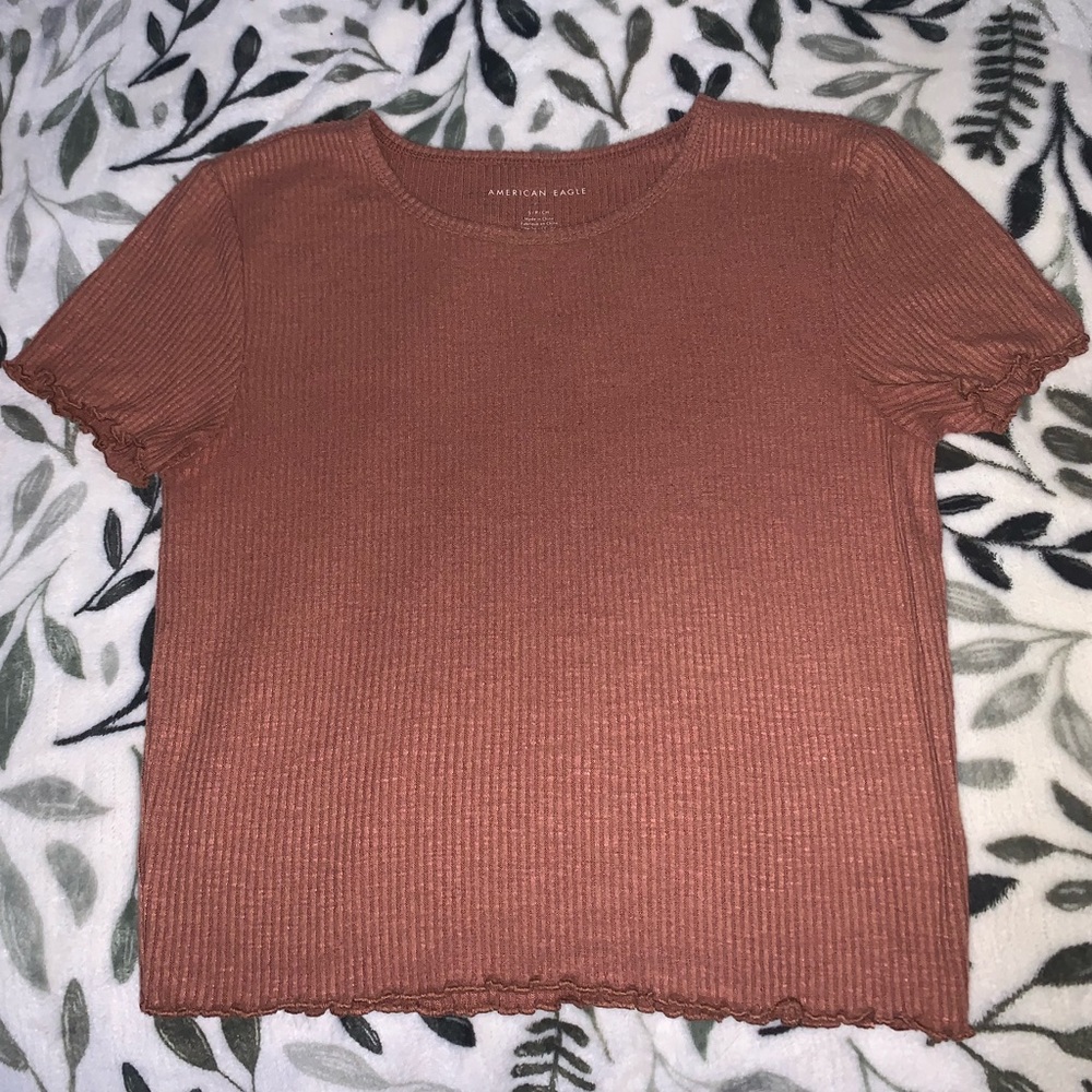 American Eagle Outfitters super soft top. Pinkish tan color. Barely ever worn